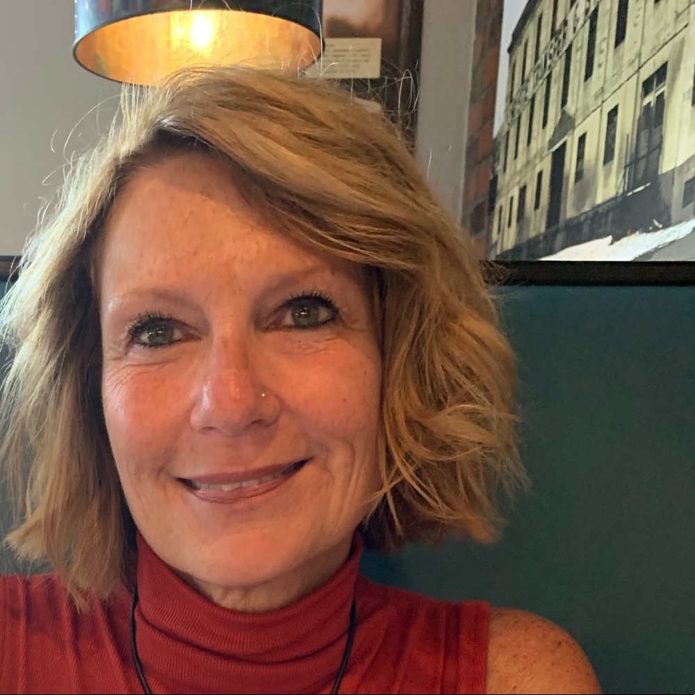 Meet your Posher, Valerie